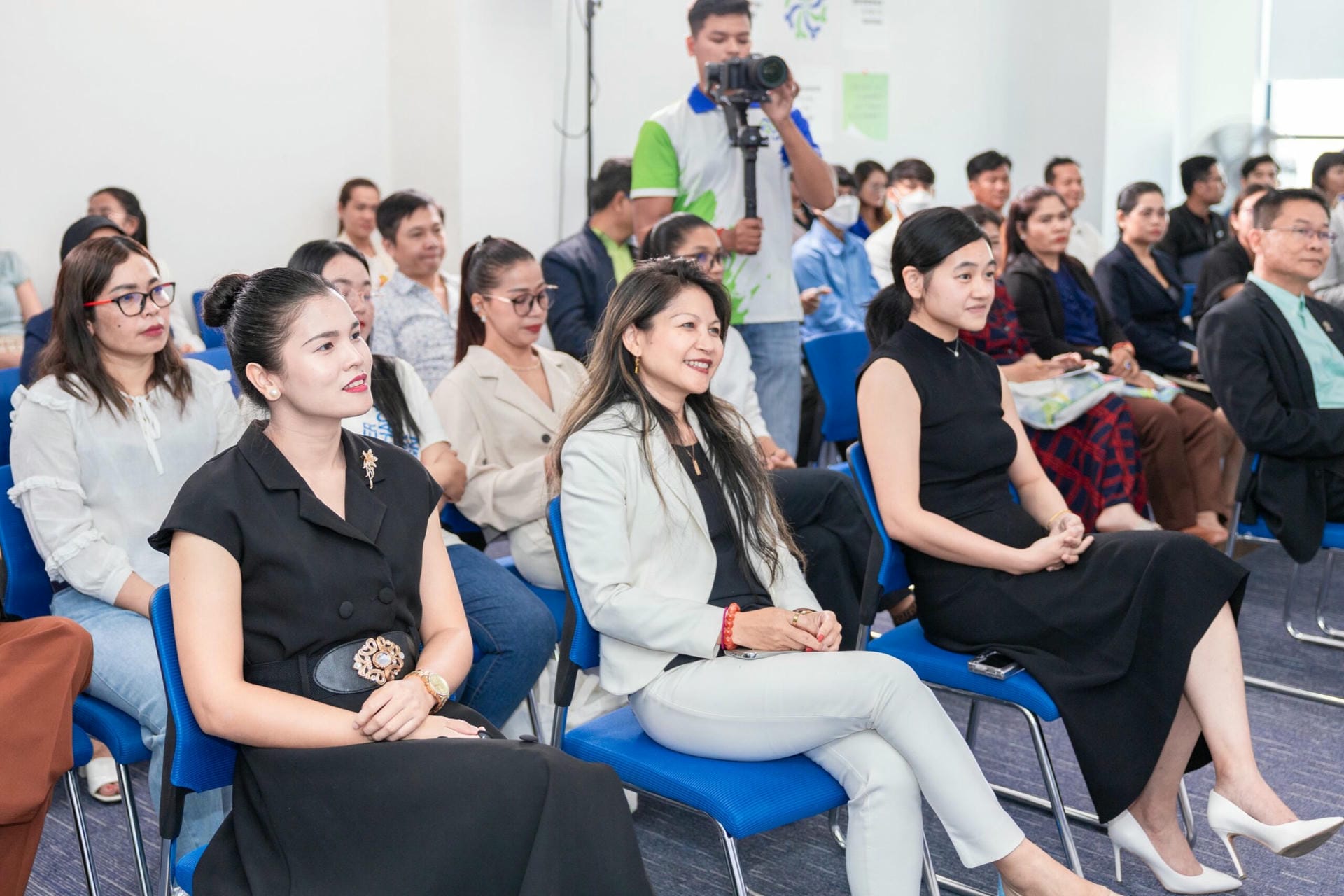 Seminar on “Key to Success for Female Entrepreneurs to Achieve Business Growth and Family Harmony”